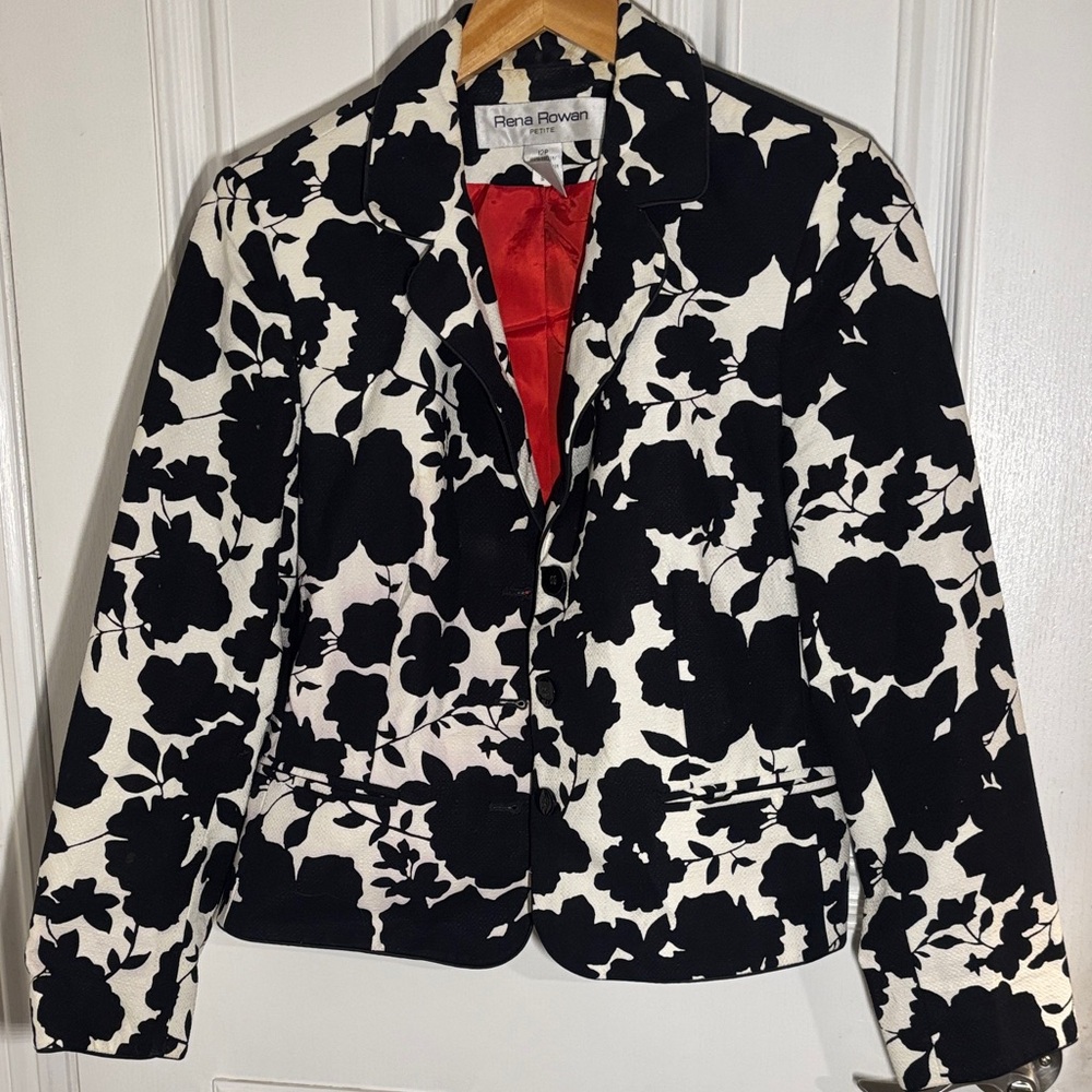 Rena Rowan Black and White Floral Blazer 12P